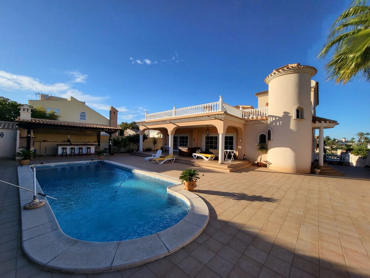 Villa in Playa Flamenca, Spanien, 350 m² - Foto 4
