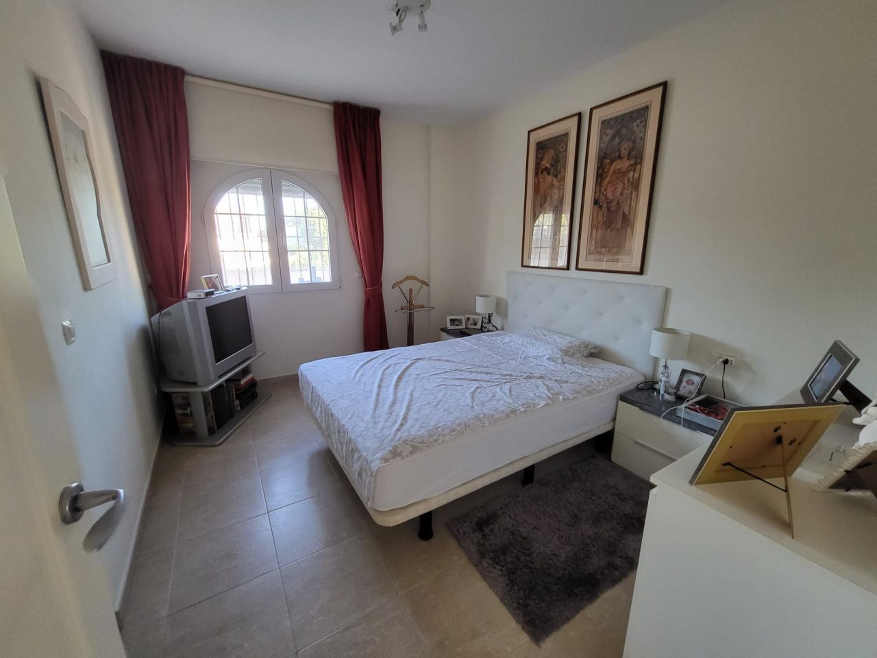 Villa in Playa Flamenca, Spanien, 350 m² - Foto 8