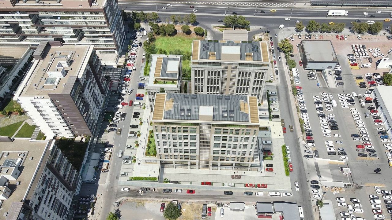 Bureau à Beylikdüzü, Turquie, 226 m² - image 5