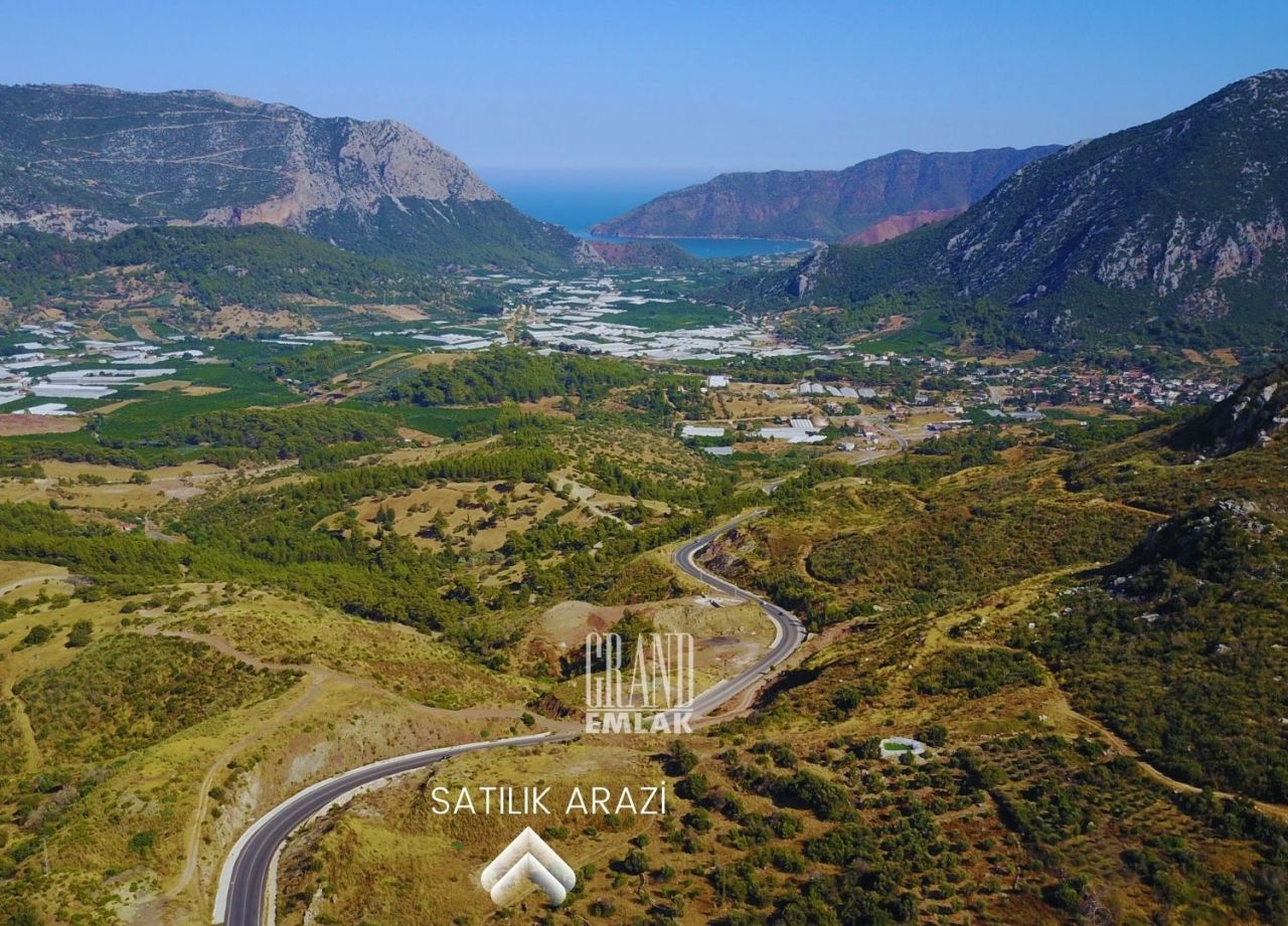 Land in Antalya, Turkey, 4 400 m² - picture 5