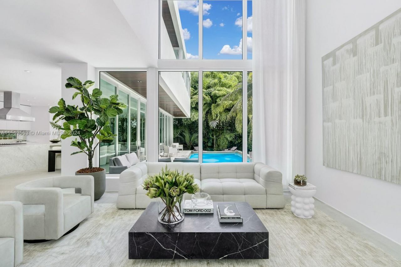 Villa in Miami, USA, 330 m² - picture 2