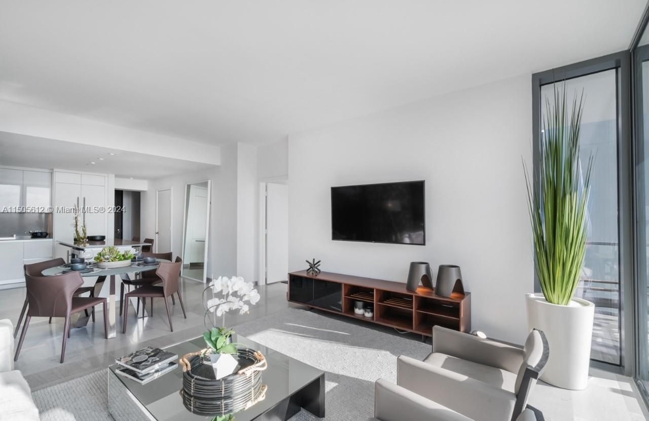 Flat in Miami, USA, 80 m² - picture 5