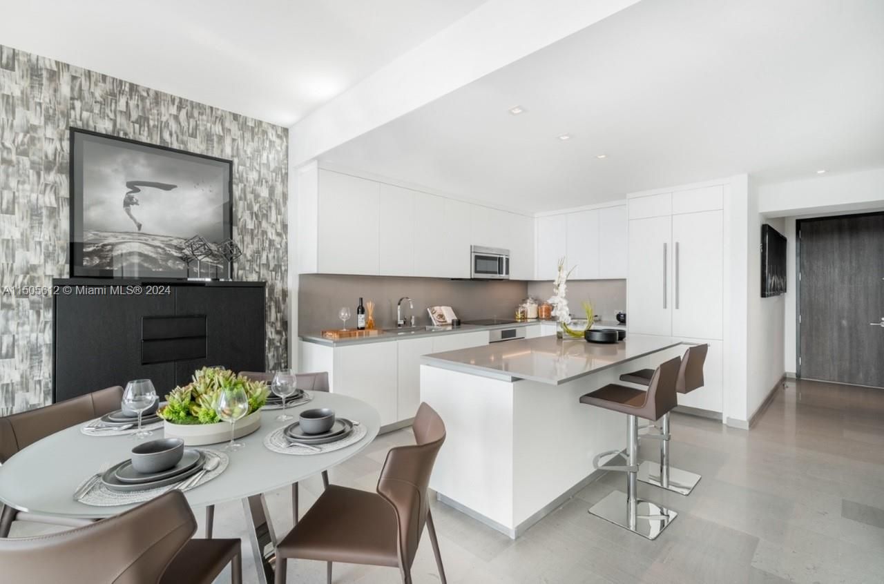 Flat in Miami, USA, 80 m² - picture 3