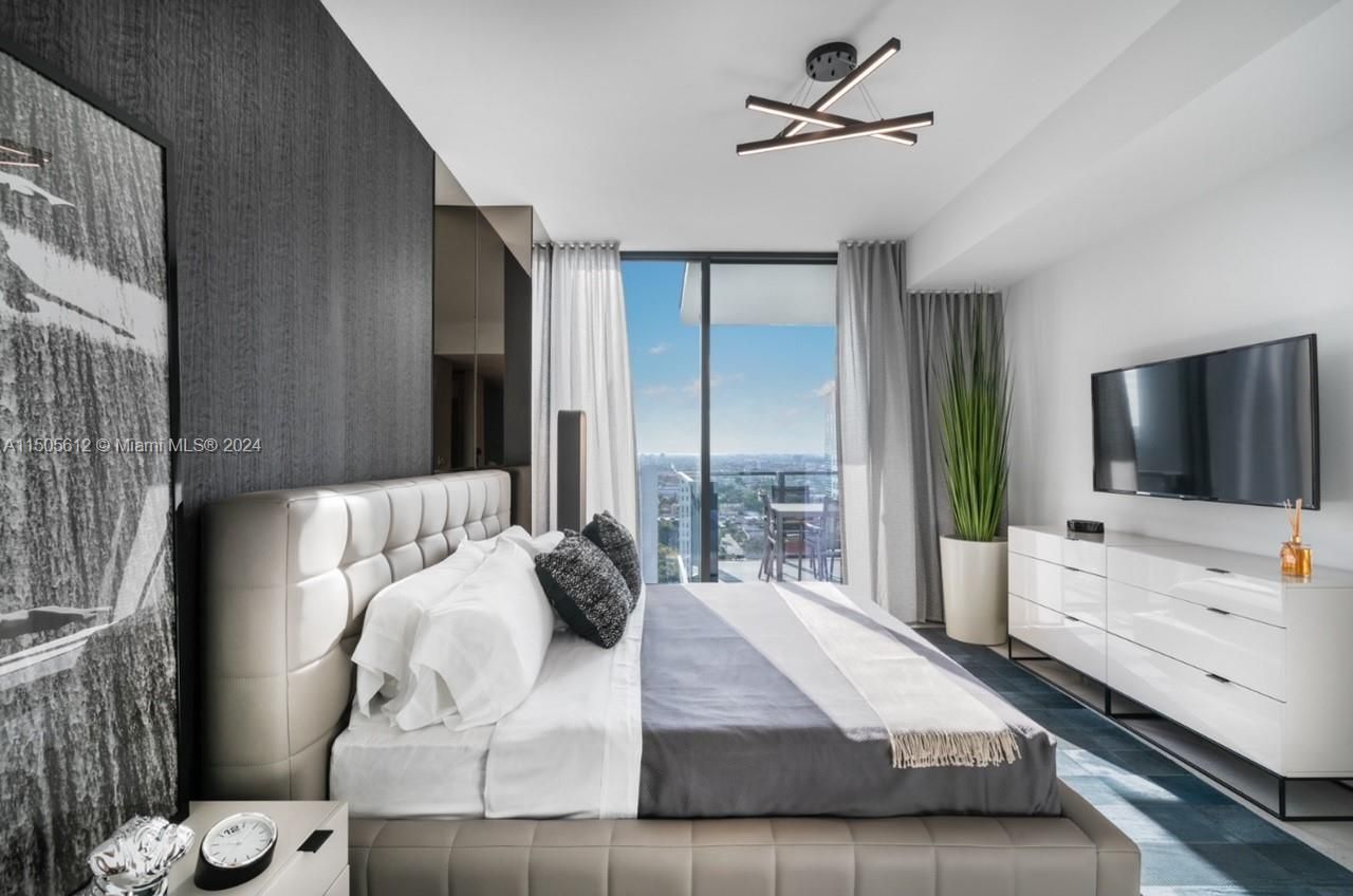 Flat in Miami, USA, 80 m² - picture 8