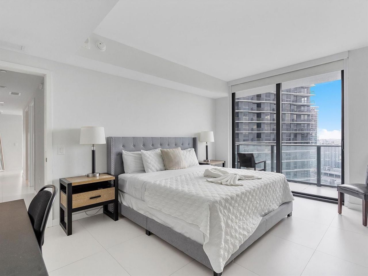 Piso en Miami, Estados Unidos, 100 m² - imagen 8