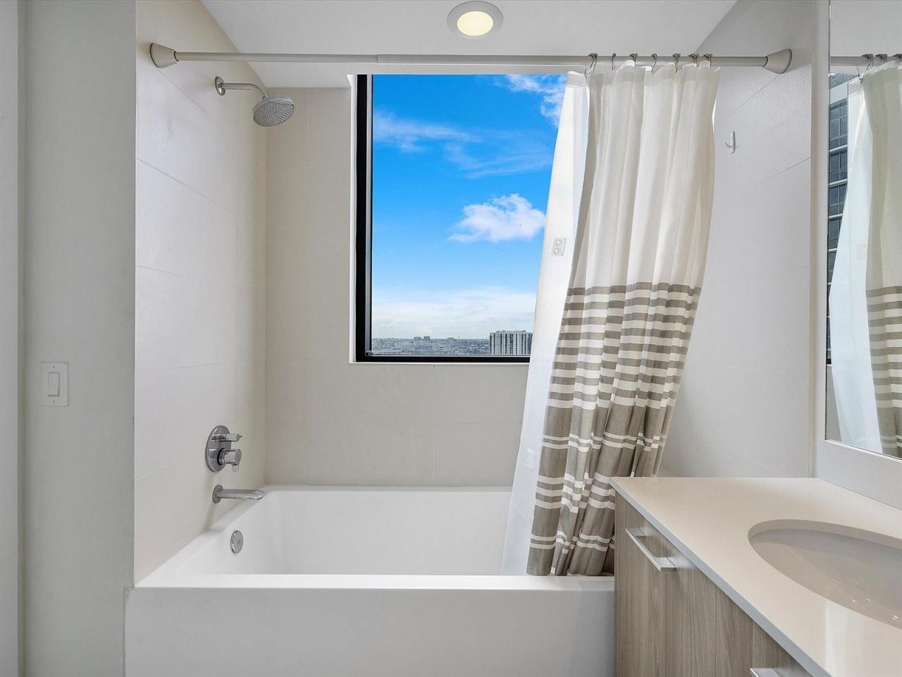 Piso en Miami, Estados Unidos, 100 m² - imagen 10