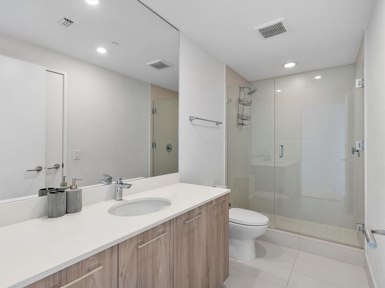 Piso en Miami, Estados Unidos, 100 m² - imagen 12