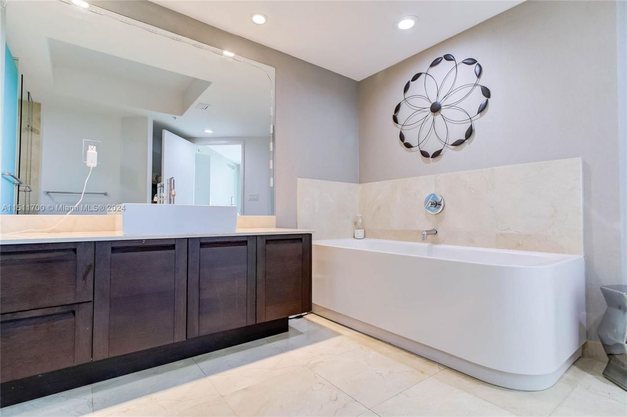 Appartamento a Miami, USA, 130 m² - foto 6