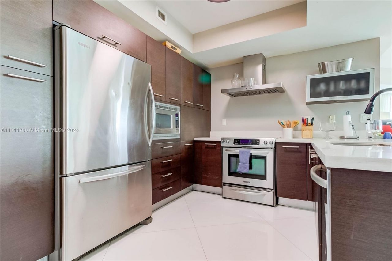 Appartamento a Miami, USA, 130 m² - foto 13