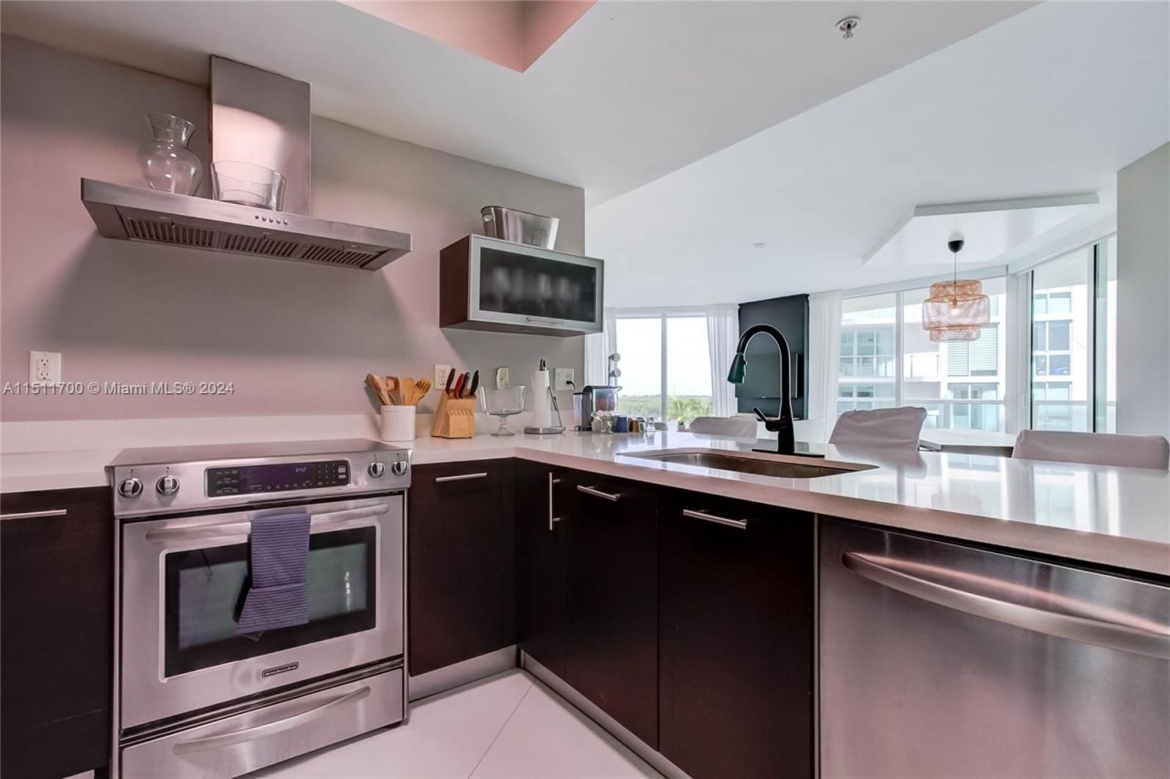 Appartamento a Miami, USA, 130 m² - foto 14