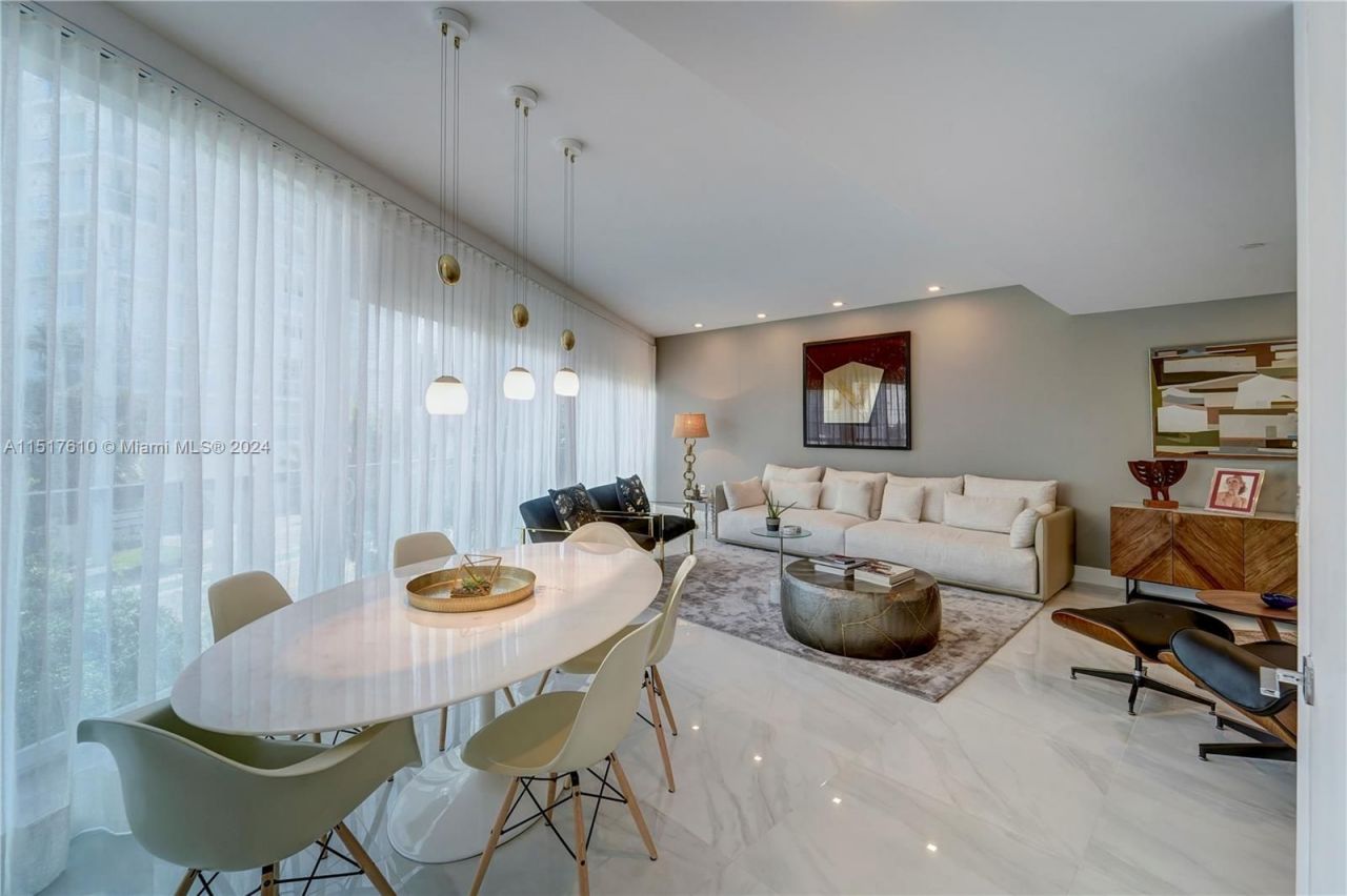 Townhouse in Miami, USA, 160 m² - picture 5