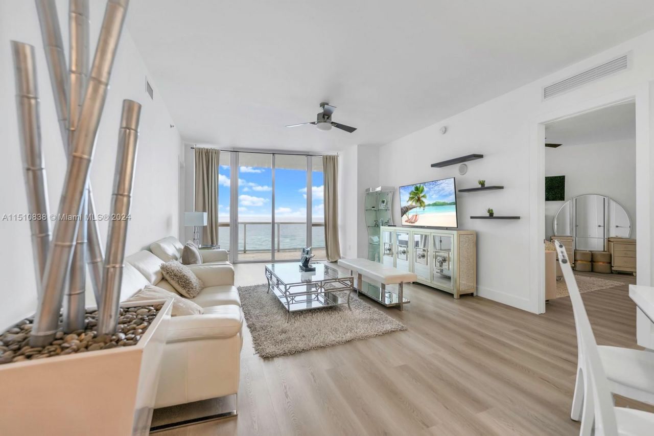Appartement à Miami, États-Unis, 180 m² - image 3