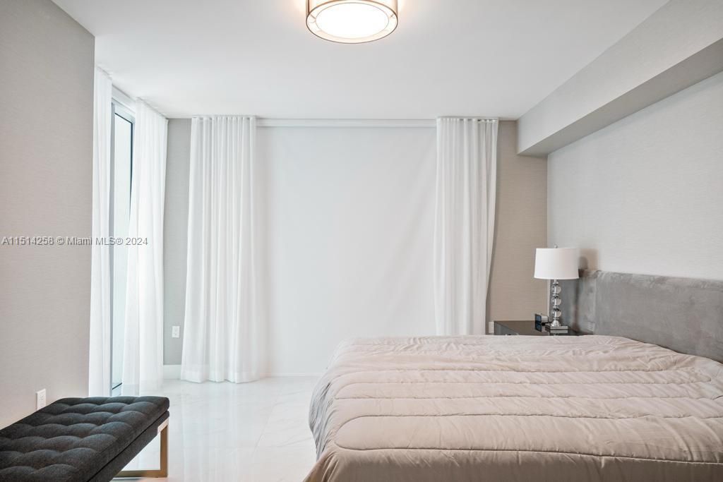 Flat in Miami, USA, 170 m² - picture 7