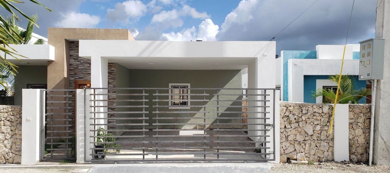 Haus in Punta Cana, Dominikanische Republik, 180 m² - Foto 1