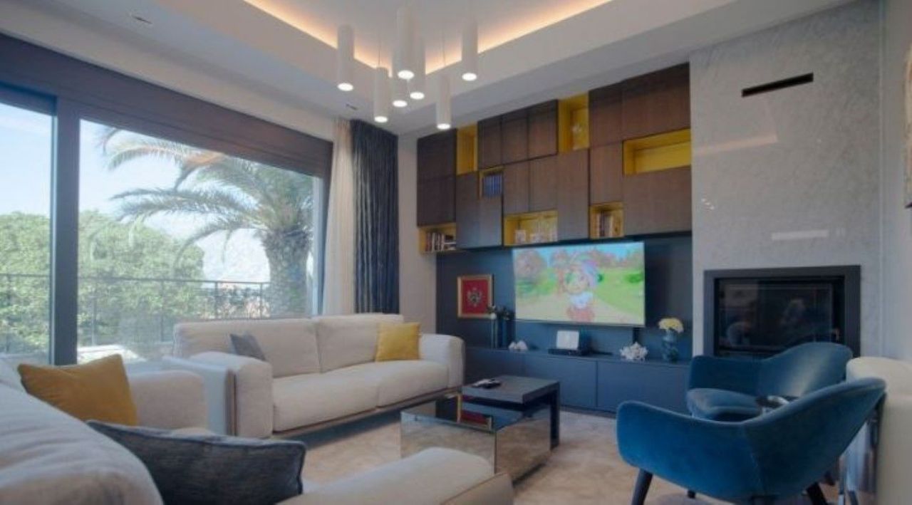 Casa en Dobrota, Montenegro, 210 m² - imagen 10