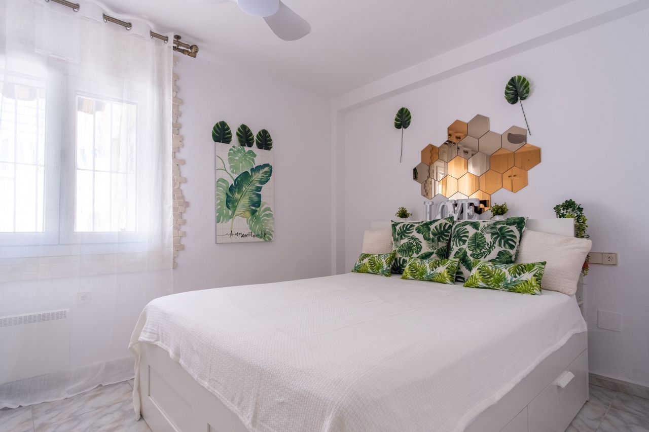 Maison à Torrevieja, Espagne, 51 m² - image 7