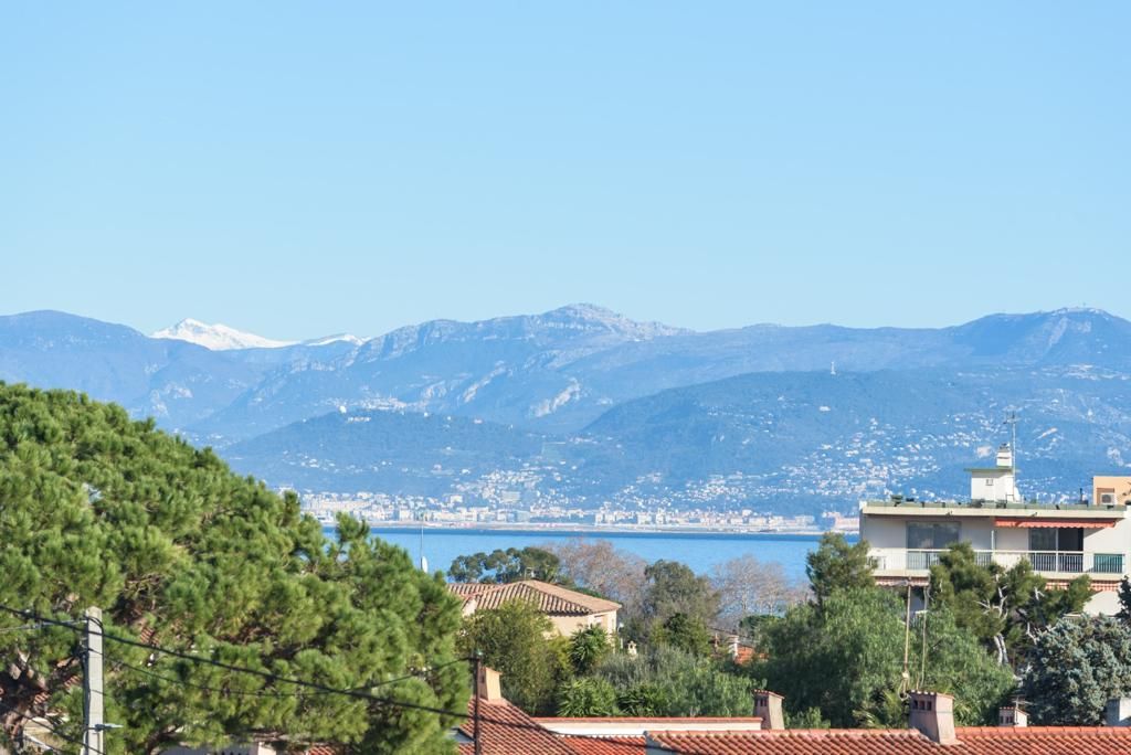 Appartement à Antibes, France, 58 m² - image 2