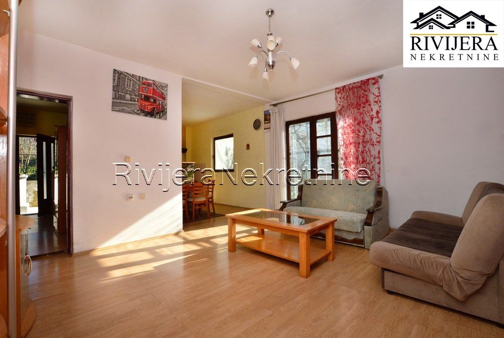 Casa en Herceg-Novi, Montenegro, 324 m² - imagen 8