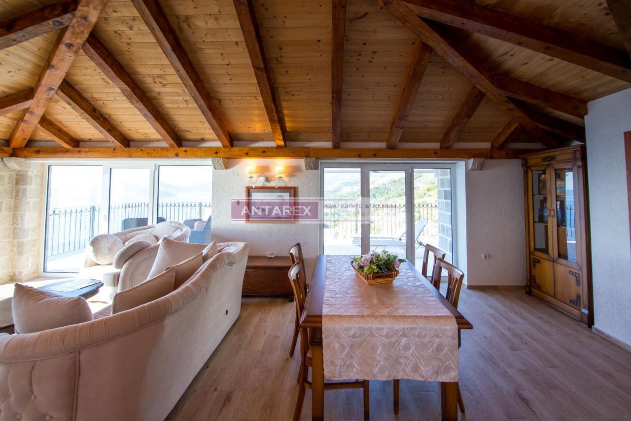 Apartment in Rezevici, Montenegro, 91 m² - picture 3