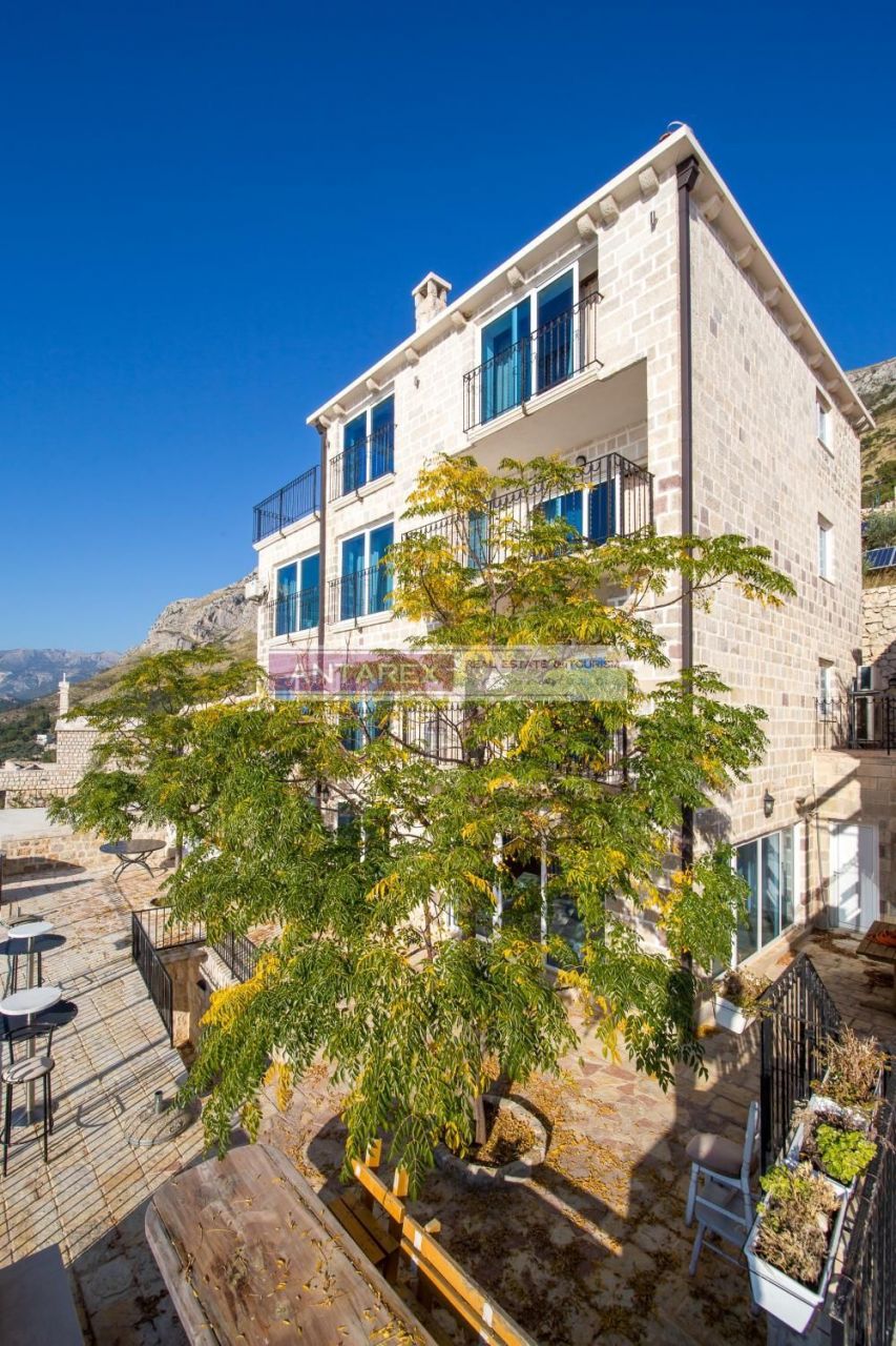 Apartment in Rezevici, Montenegro, 91 m² - picture 14