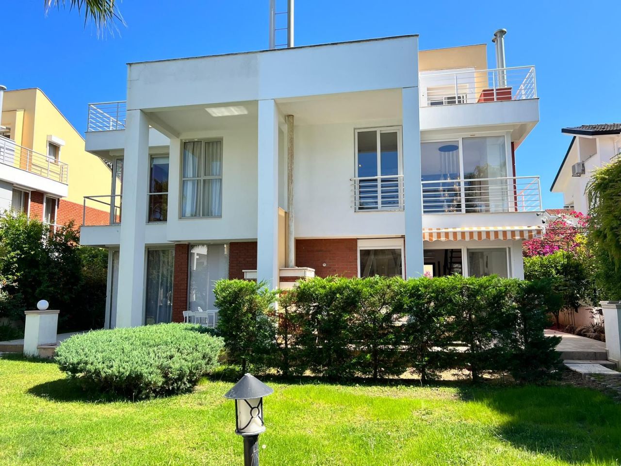 Villa à Kemer, Turquie, 200 m² - image 1