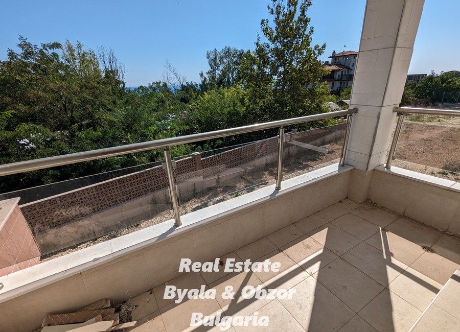 Piso en Byala, Bulgaria, 98 m² - imagen 1