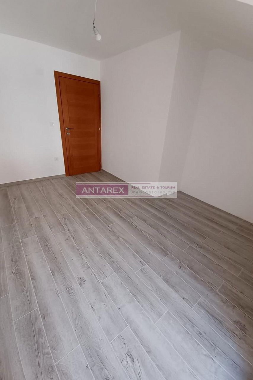 Appartement à Herceg-Novi, Monténégro, 125 m² - image 3