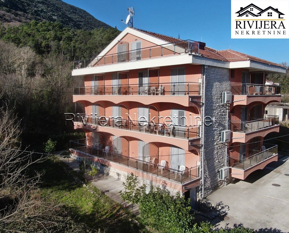 Hotel in Herceg-Novi, Montenegro, 690 m² - Foto 1