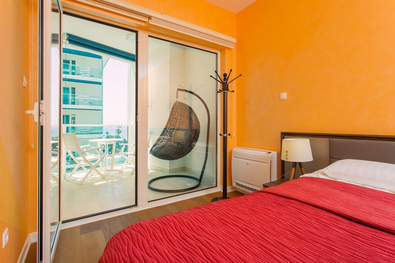 Piso en Budva, Montenegro, 77 m² - imagen 13