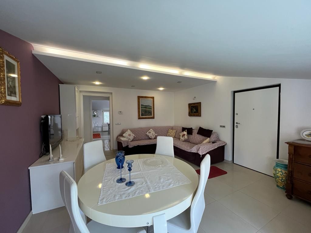 Piso en Scalea, Italia, 200 m² - imagen 4