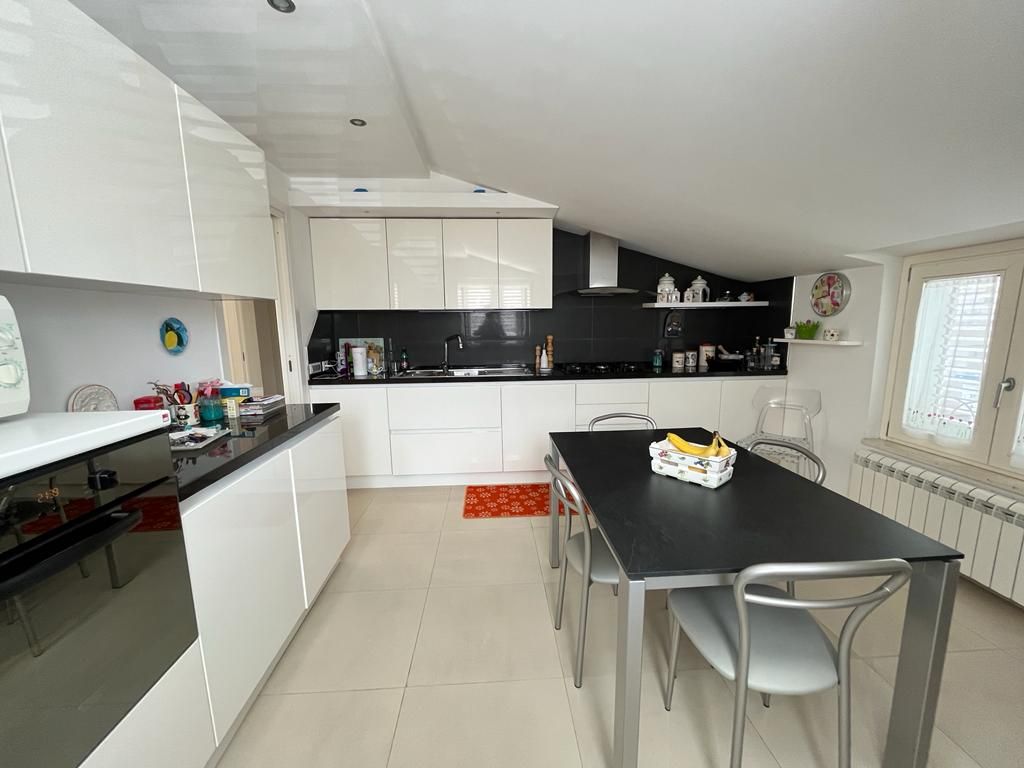 Piso en Scalea, Italia, 200 m² - imagen 6