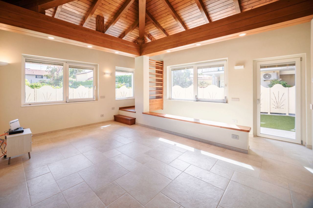 Villa à San Remo, Italie, 150 m² - image 3