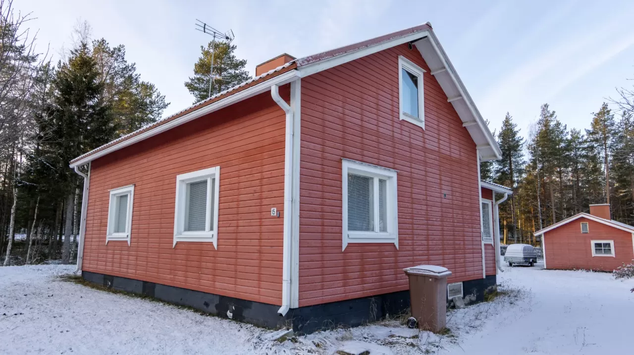 Maison à Kemi, Finlande, 100 m² - image 1