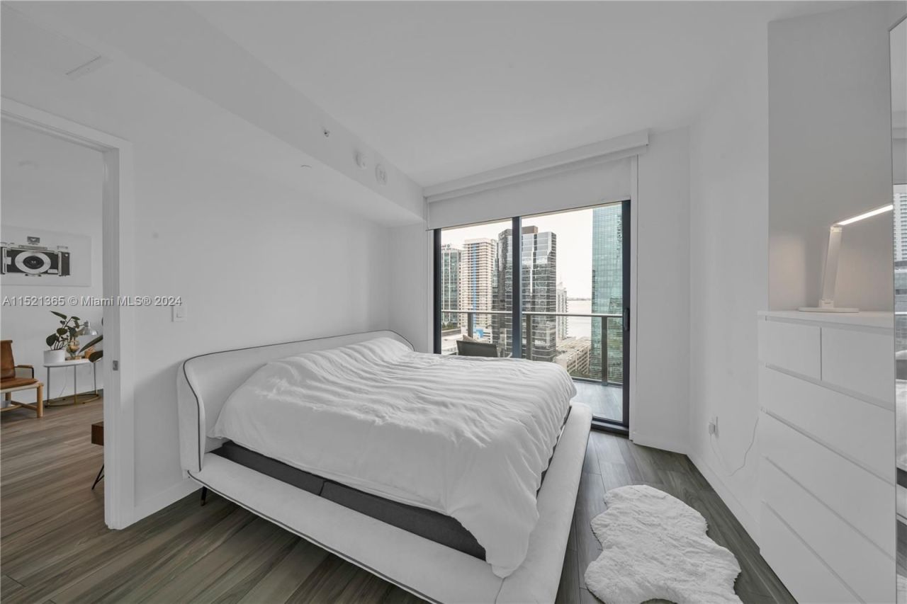Flat in Miami, USA, 65 m² - picture 6