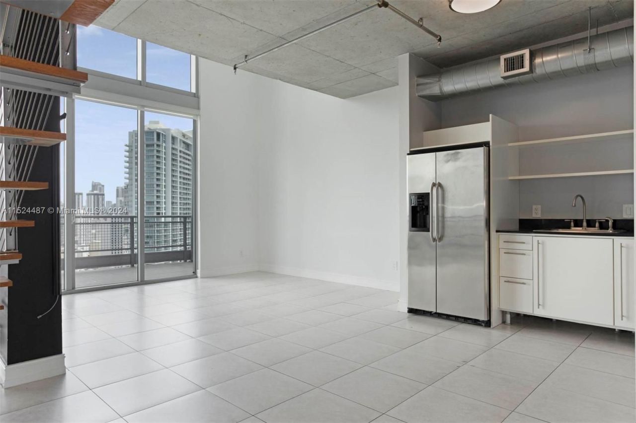 Loft in Miami, USA, 120 m² - picture 7