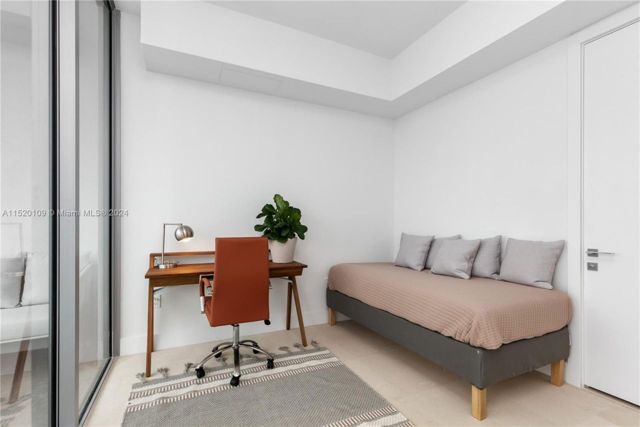 Piso en Miami, Estados Unidos, 100 m² - imagen 13