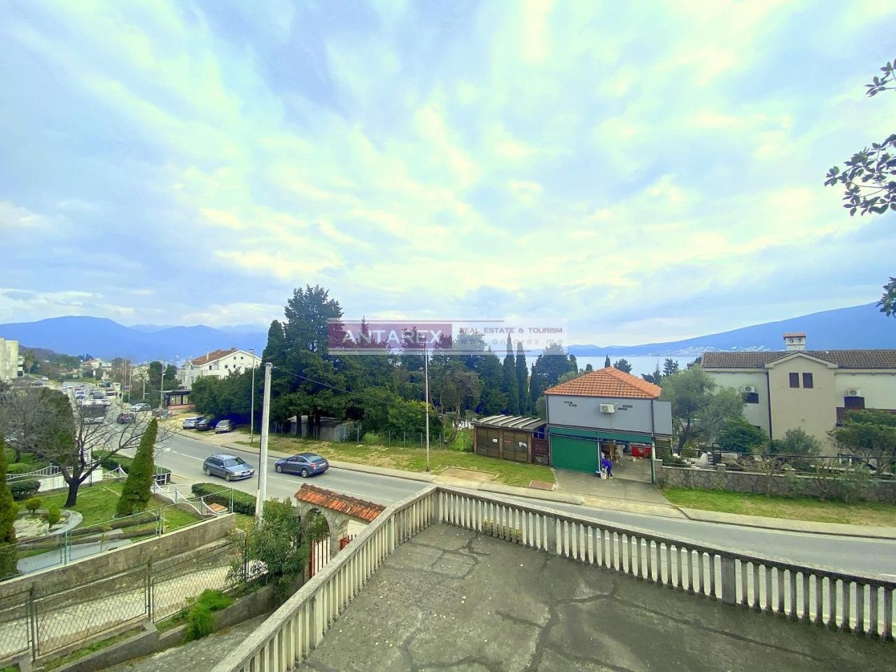 Villa in Baosici, Montenegro, 297 m² - picture 3