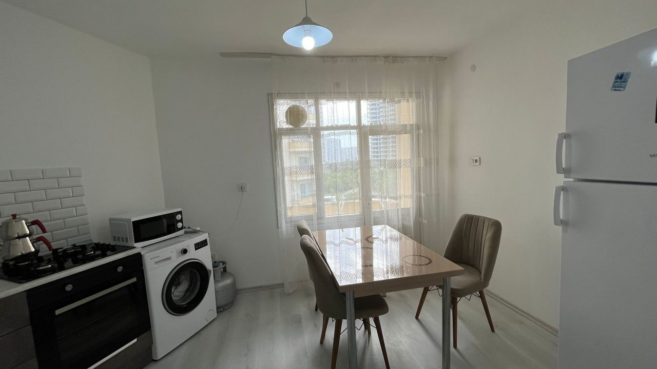 Appartement à Mersin, Turquie, 110 m² - image 1