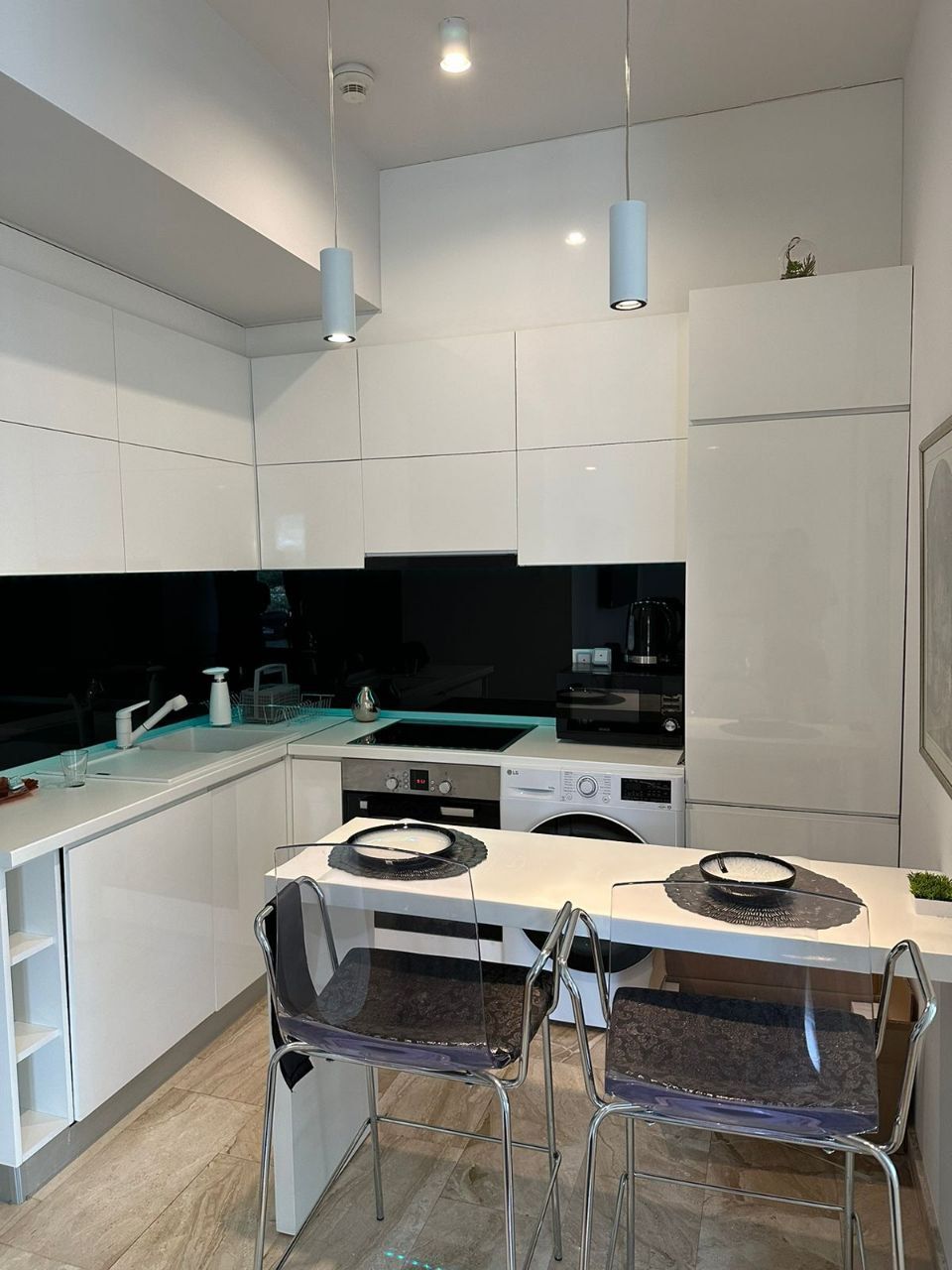 Flat in Budva, Montenegro, 89 m² - picture 2