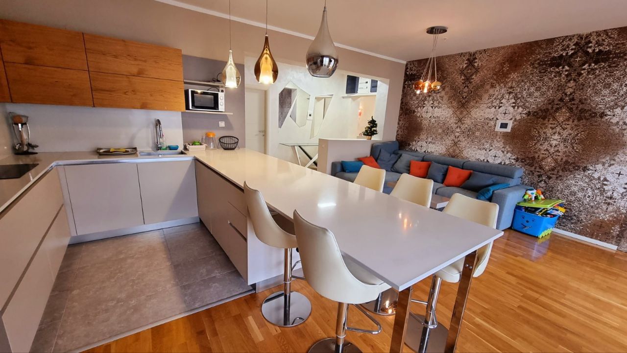 Wohnung in Budva, Montenegro, 90 m² - Foto 3