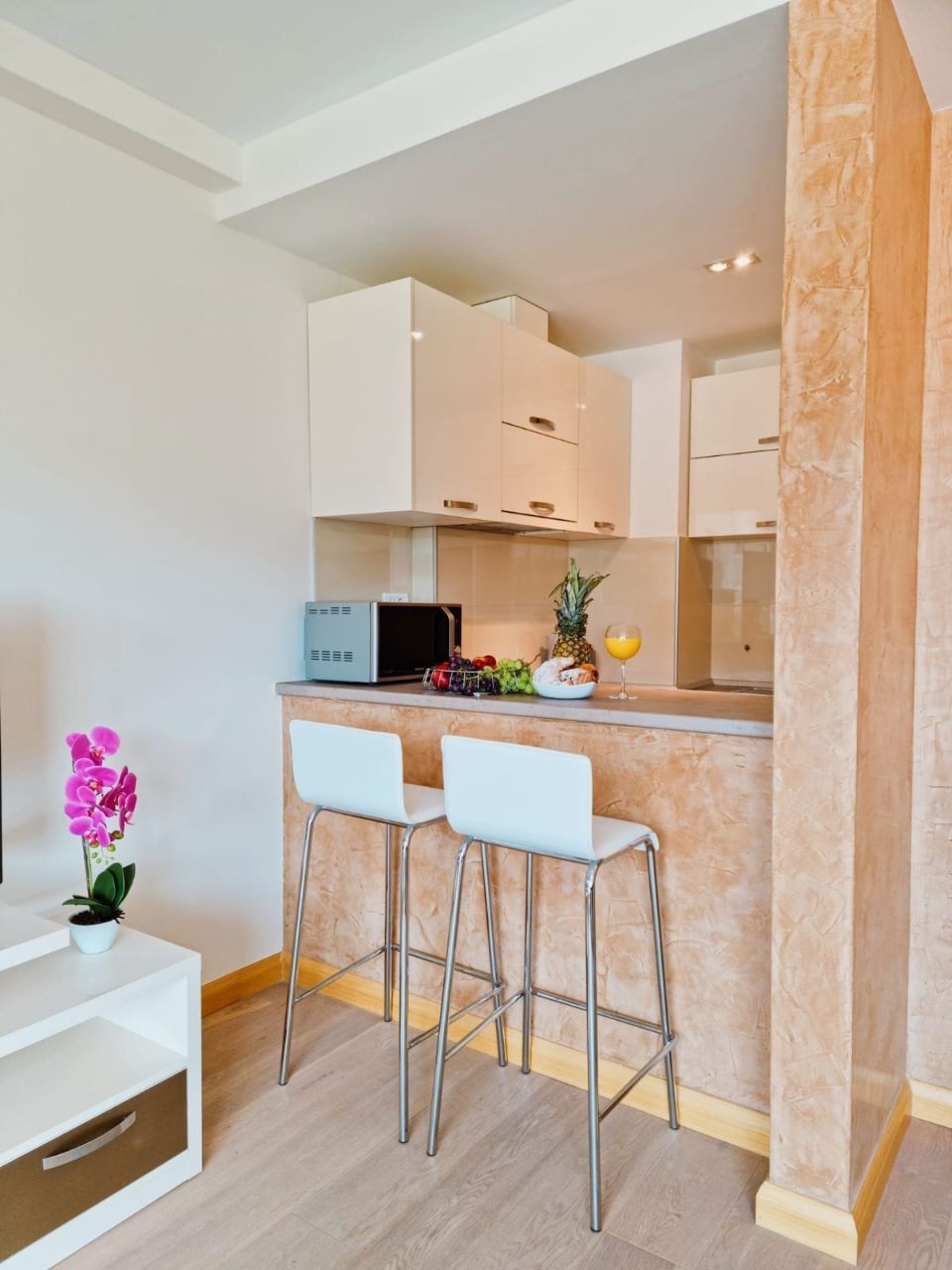 Flat in Budva, Montenegro, 61 m² - picture 3