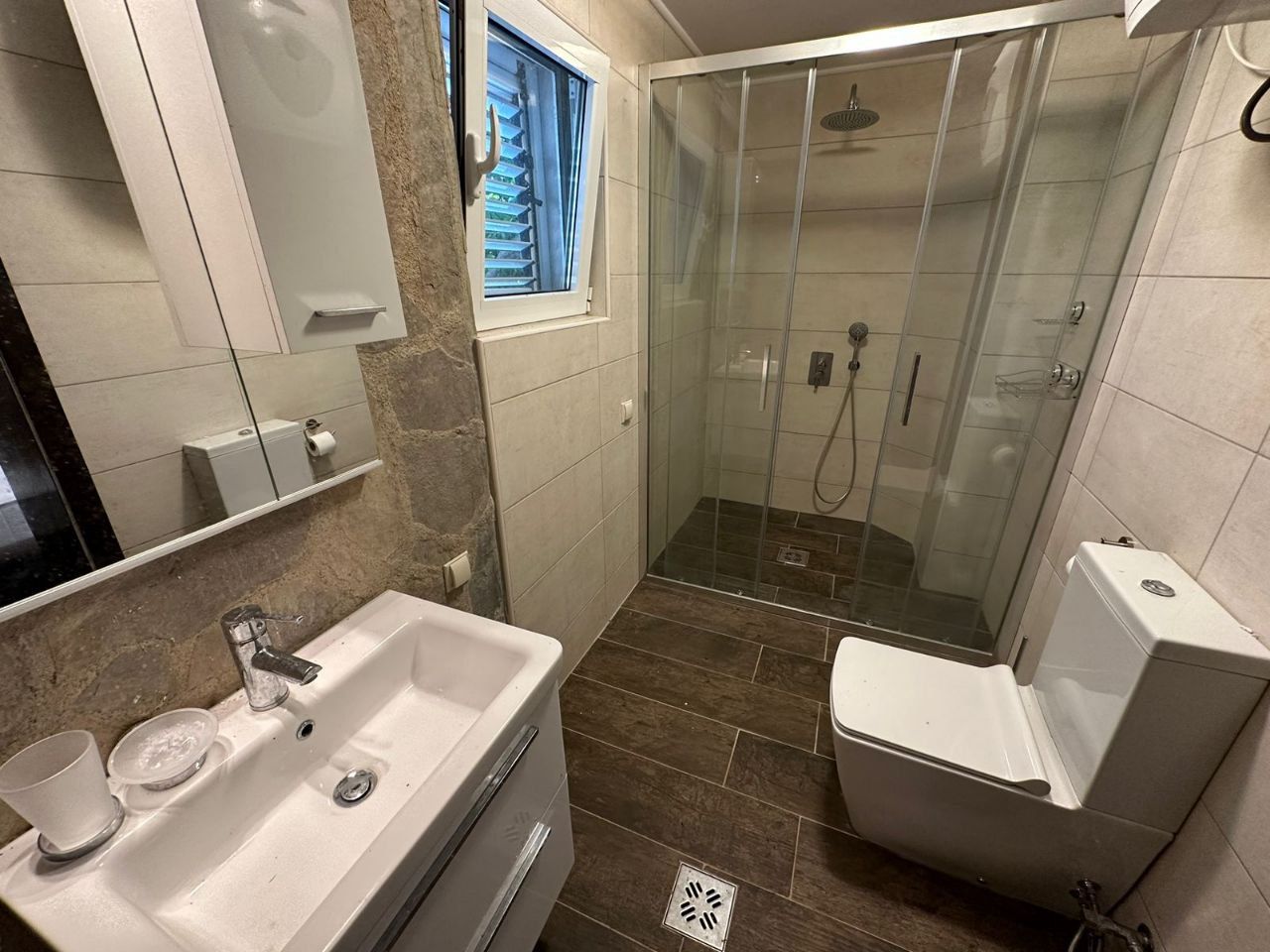 Appartamento a Kotor, Montenegro, 83 m² - foto 5