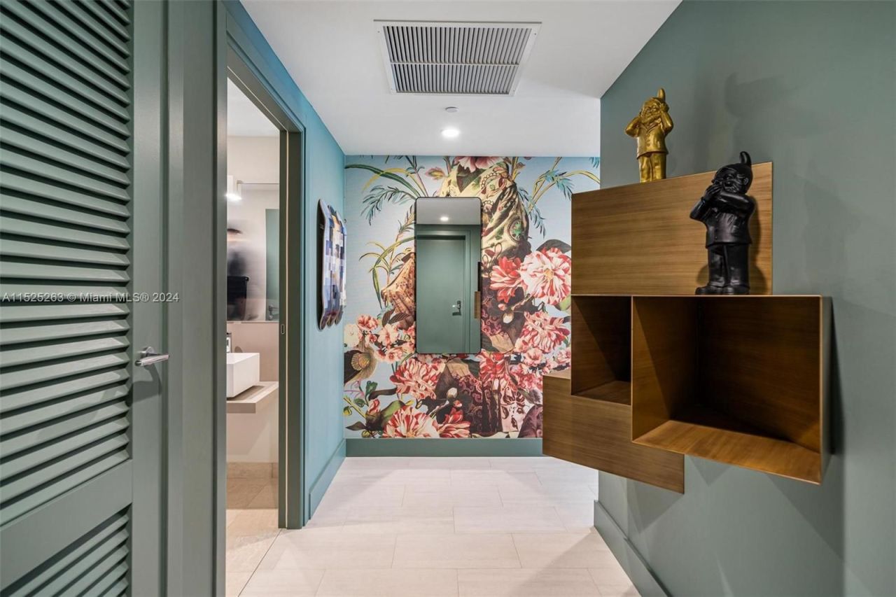 Flat in Miami, USA, 120 m² - picture 11