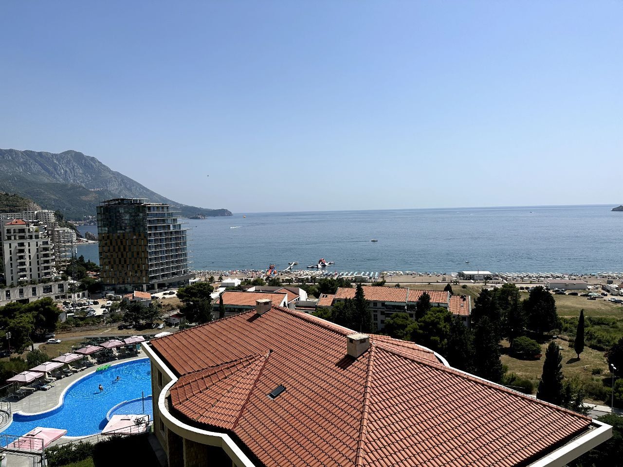 Piso en Budva, Montenegro, 123 m² - imagen 1