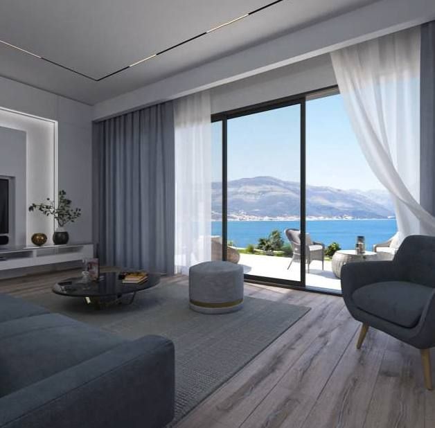 Villa en Tivat, Montenegro, 200 m² - imagen 3