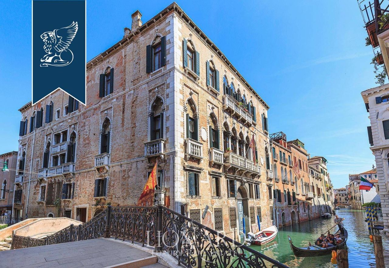 Apartamento en Venecia, Italia, 980 m² - imagen 1