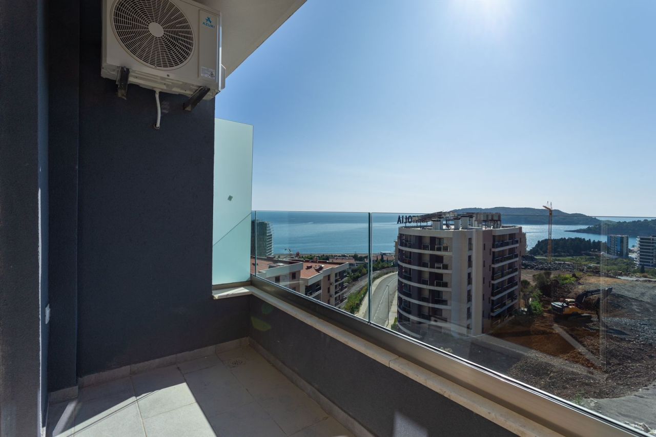 Piso en Budva, Montenegro, 48 m² - imagen 1