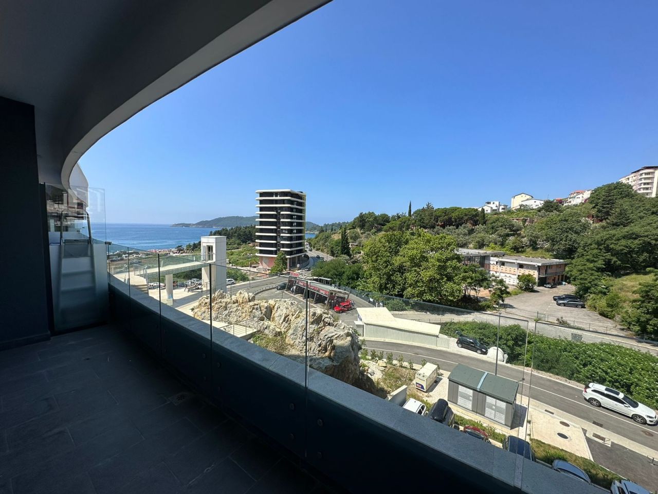 Piso en Budva, Montenegro, 48.44 m² - imagen 2