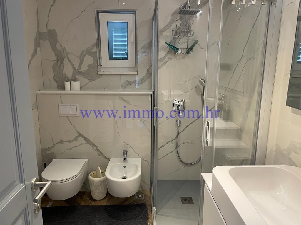 Landgut in Split, Kroatien, 1 000 m² - Foto 17