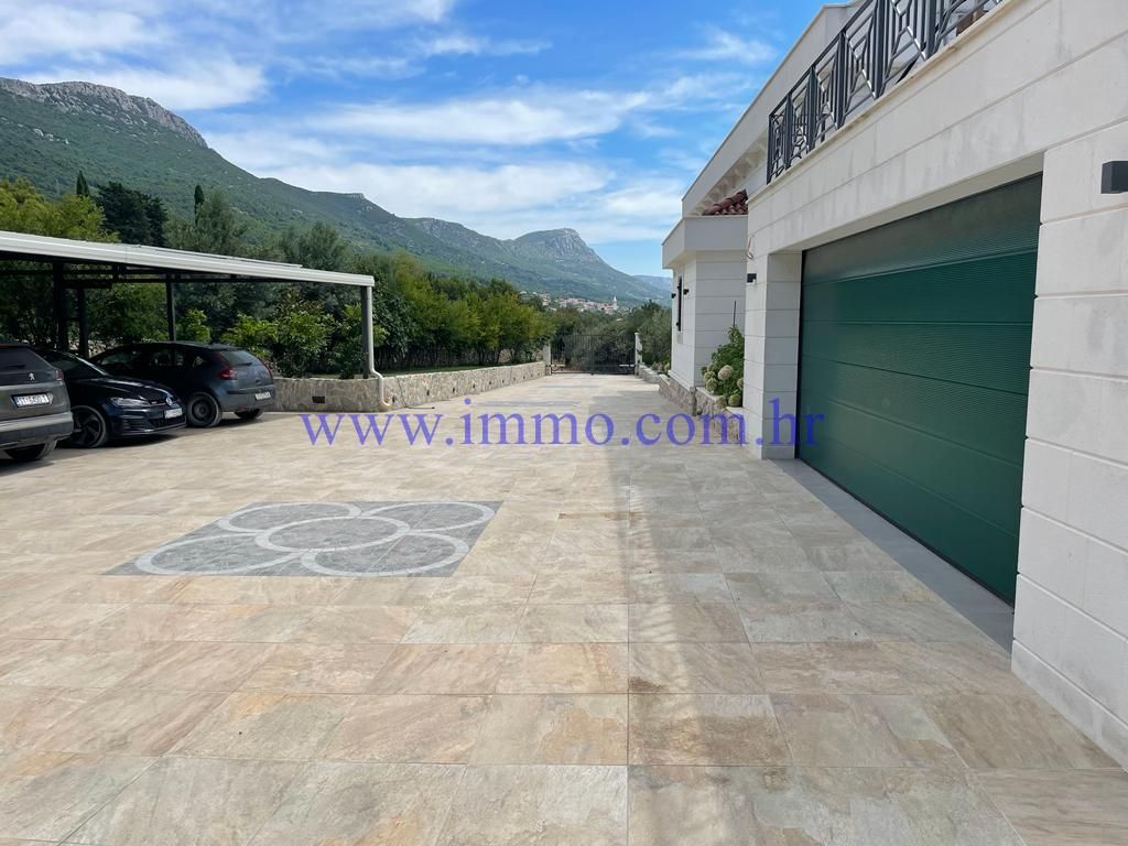 Landgut in Split, Kroatien, 1 000 m² - Foto 18